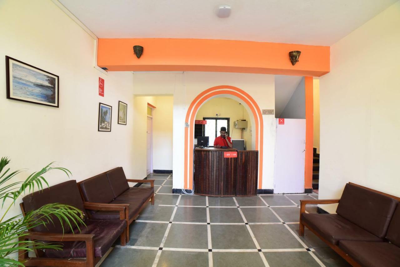 Big Daddy'S Inn Candolim Luaran gambar